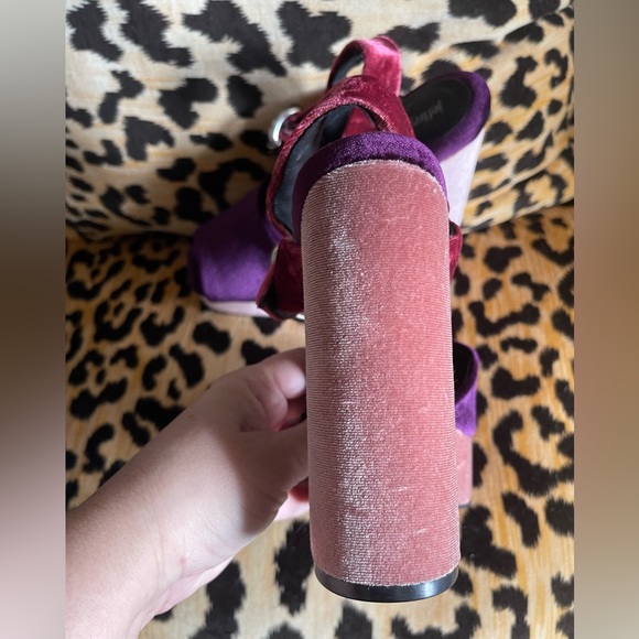 Jeffrey Campbell pink and purple velvet platforms - Picture 4 of 10